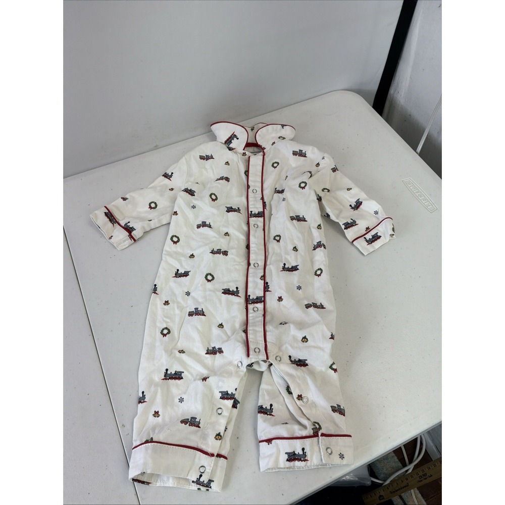 Petite Plume Artic Express Christmas Cambridge One-Piece Pajamas Size 6/12 Mnth